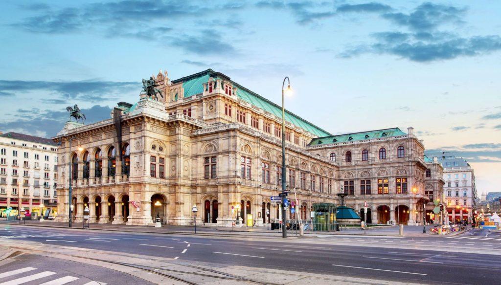 Оперный театр Вена