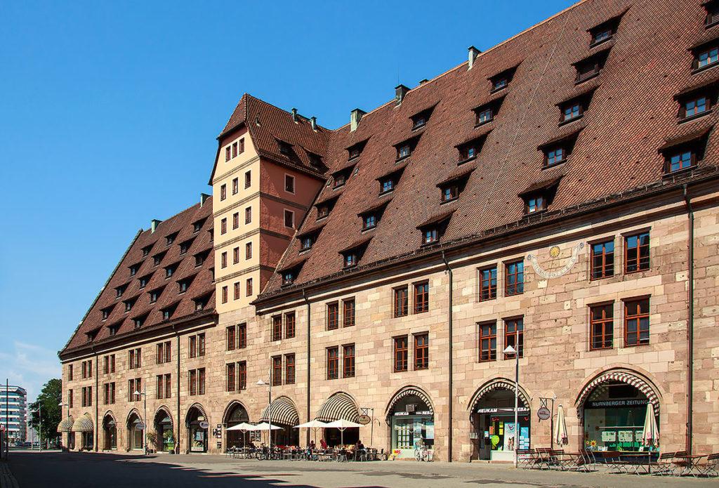 здание таможни Mauthalle Нюрнберг