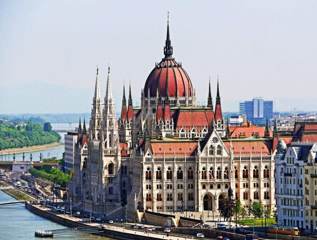 здание Парламента Будапешт