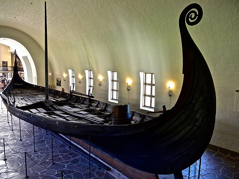 музей кораблей викингов в Осло