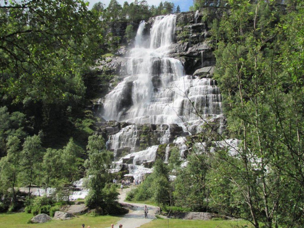 водопад Твиндефоссен в Норвегии