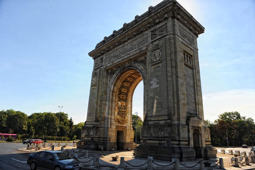 Бухарест Триумфальная арка