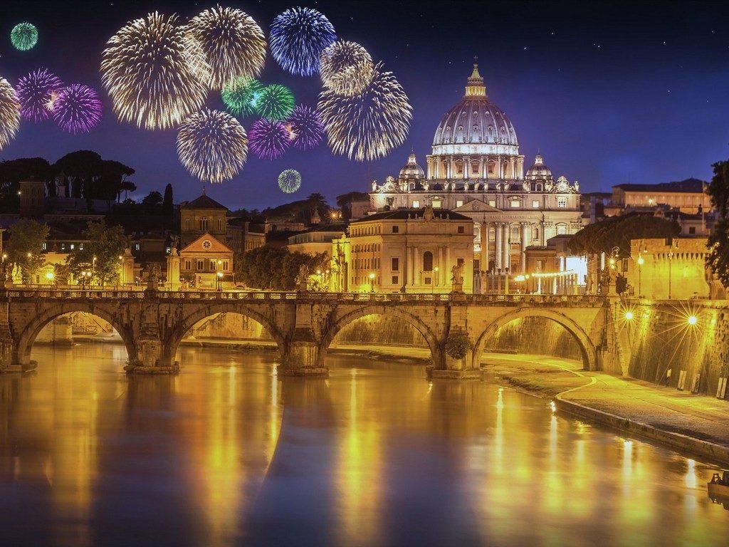Новогодний салют в Риме